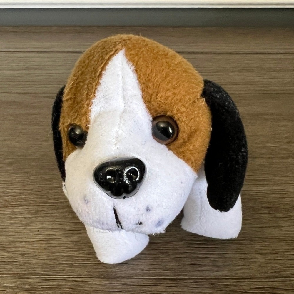 Oriental Trading Beagle Puppy Plush Stuffed Animal Dog Tri-Color Toy 6/1310
